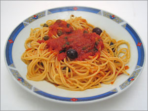 Spaghetti olive e capperi