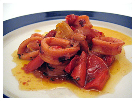 Calamari con peperoni