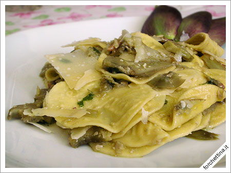 Corzetti con carciofi