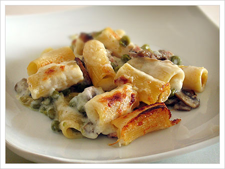 Rigatoni funghi e piselli